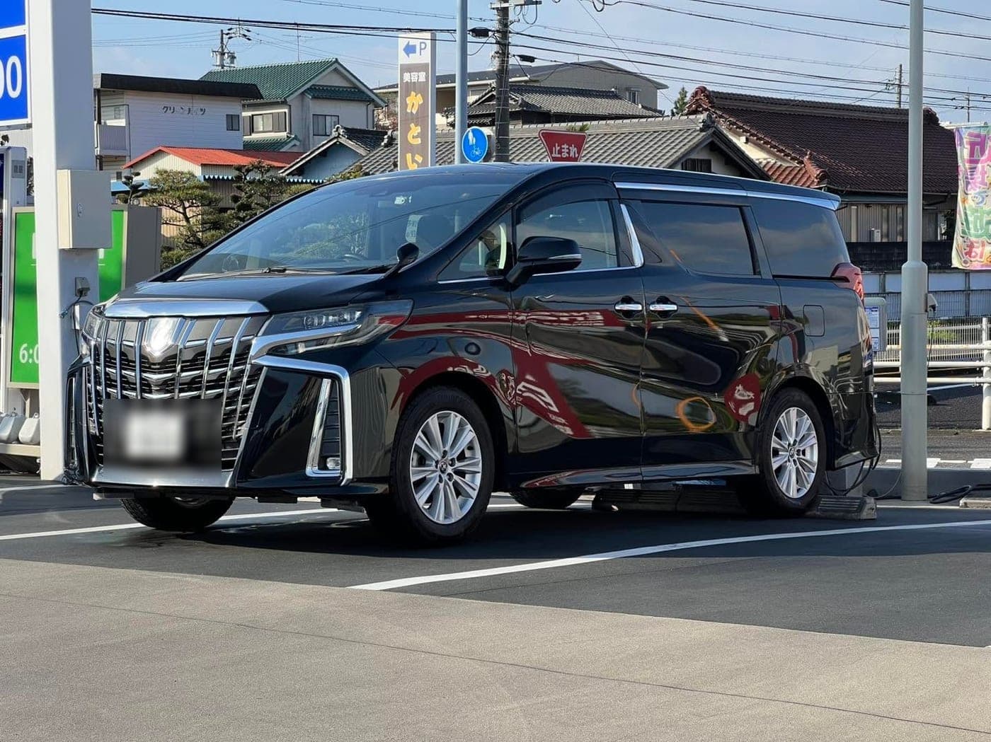TOYOTA ALPHARD — รูปที่ 1